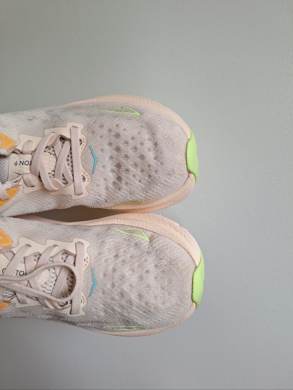 HOKA Clifton 9 Women's Vanilla / Astral Size 7.5B - Picture 11 of 14